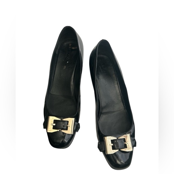 Gucci Black Patent Leather Gold Tone Bow Buckle Low Heel Pumps Shoes - Picture 8 of 10